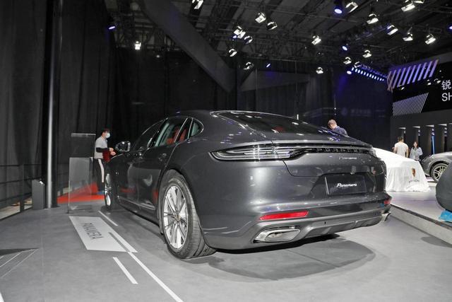 {賭波}(2023款保时捷panamera)